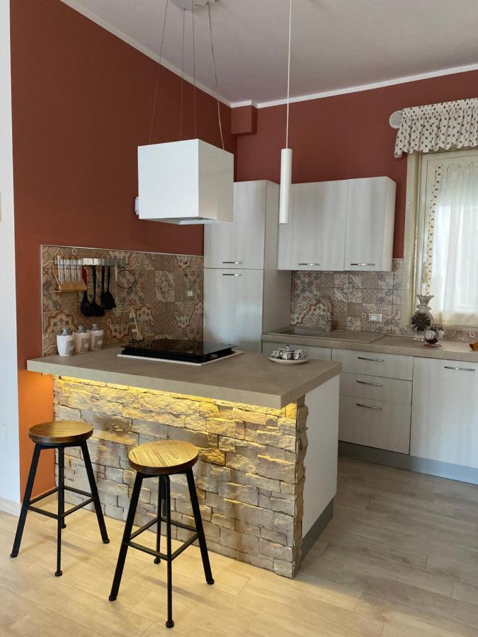 Апартаменты La Casa Di Zia Nini Villaggio Pirandello Экстерьер фото